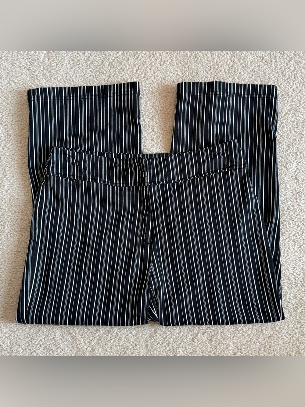Chico’s Striped Wide Leg Cropped Lightweight High Rise Summer Pants Stretch Med